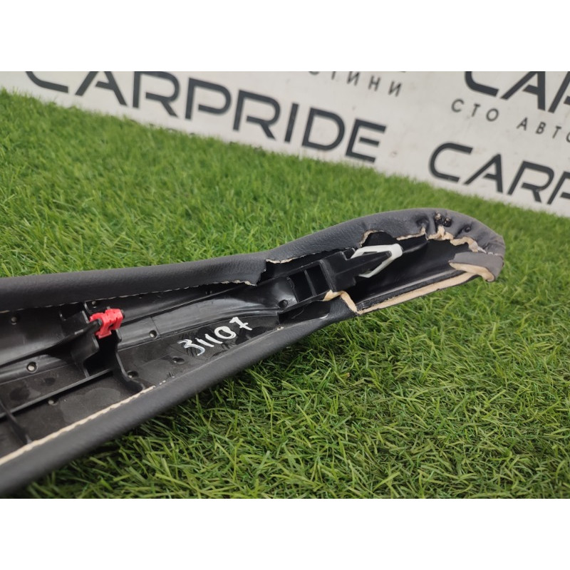 Обшивка Стойки (салон) Toyota Camry V70 5501206130