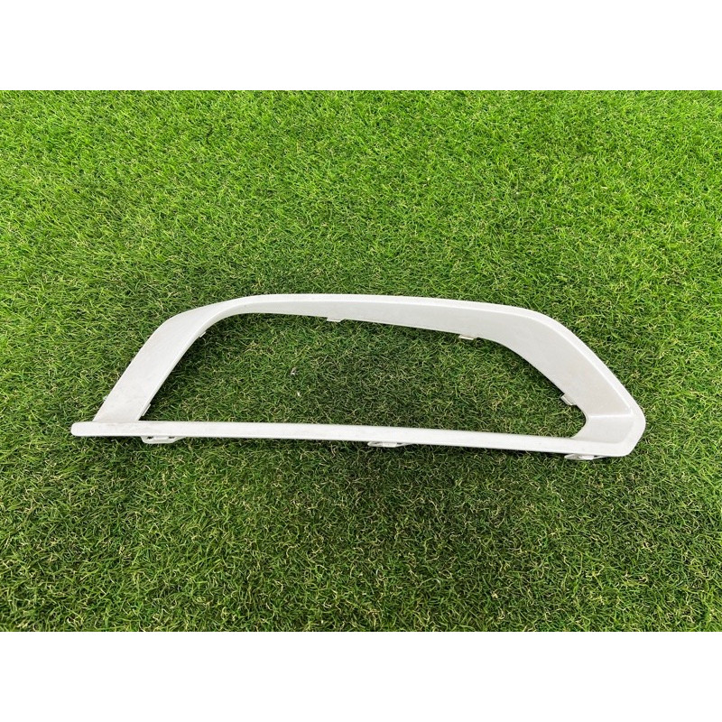 Накладка на бампер (кузов и элементы) BMW 2-series F22 2015 2.0 51119463565