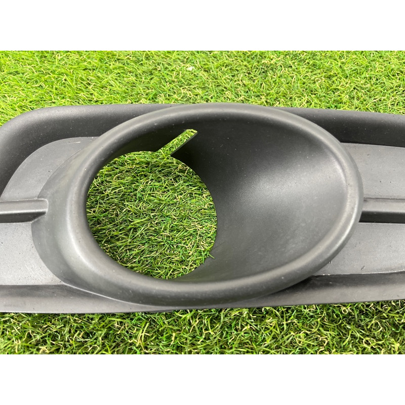 Накладка противотуманной фары (кузов и элементы) CHEVROLET Cruze J300 2011 1.4 94831152