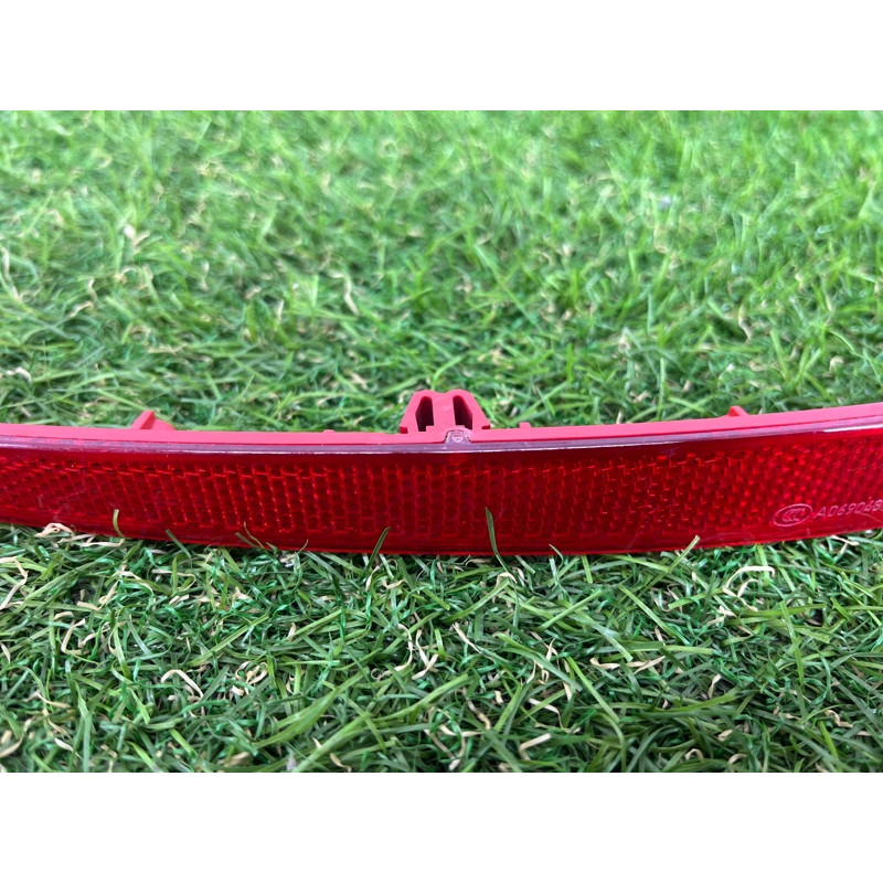 Катафот бампера (кузов и элементы) BMW 5-series G30 2017 2.0 B46B20 63147388766