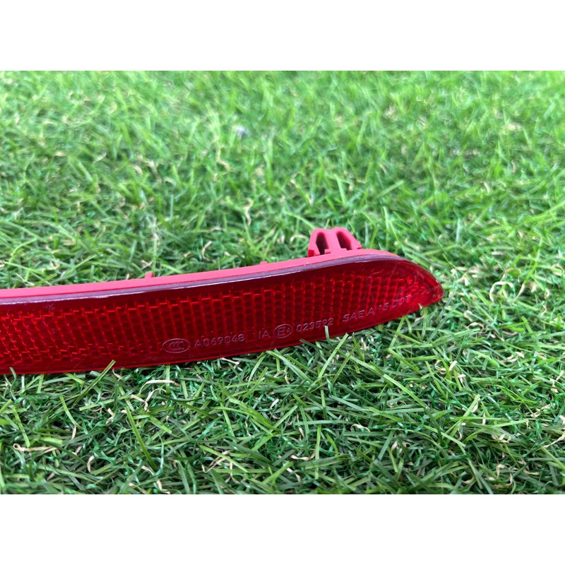 Катафот бампера (кузов и элементы) BMW 5-series G30 2017 2.0 B46B20 63147388766