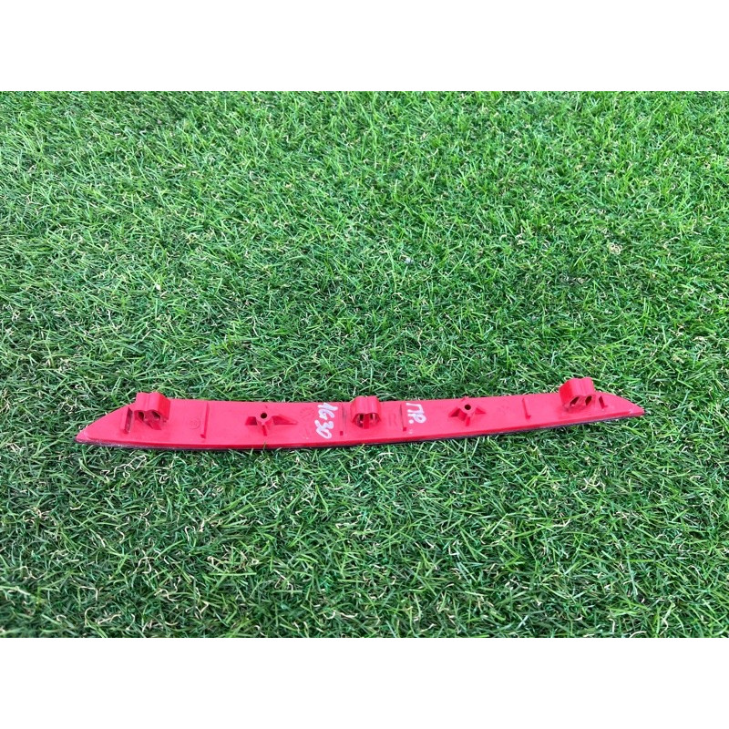 Катафот бампера (кузов и элементы) BMW 5-series G30 2017 2.0 B46B20 63147388766