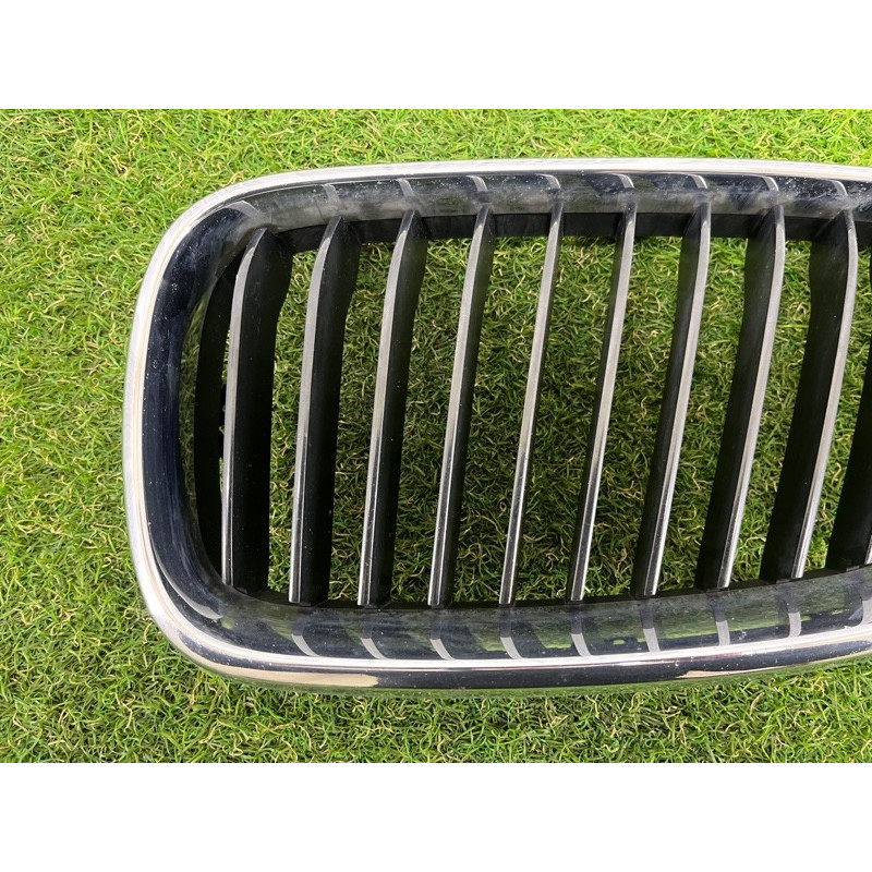 Решетка радиатора (наружные элементы кузова) BMW 2-series F22 2015 2.0 51137295521