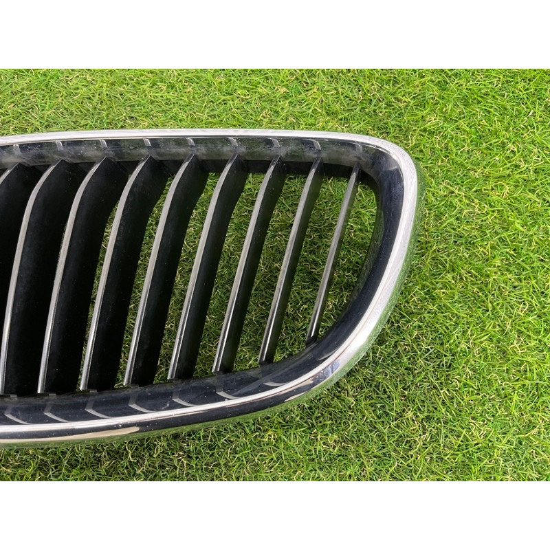 Решетка радиатора (наружные элементы кузова) BMW 2-series F22 2015 2.0 51137295521