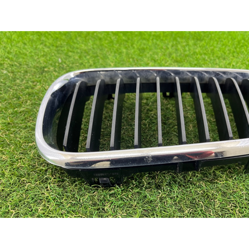 Решетка радиатора (наружные элементы кузова) BMW 2-series F22 2015 2.0 51137295521