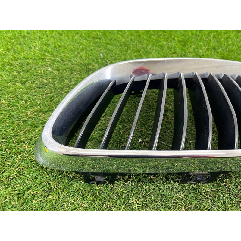 Решетка радиатора (наружные элементы кузова) BMW 2-series F22 2015 2.0 51137295521