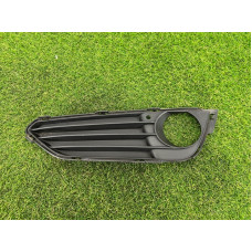 Накладка противотуманной фары