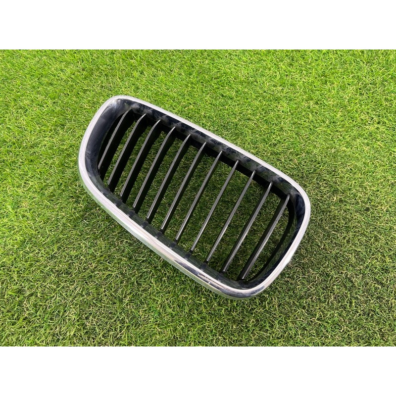 Решетка радиатора (наружные элементы кузова) BMW 2-series F22 2015 2.0 51137295522