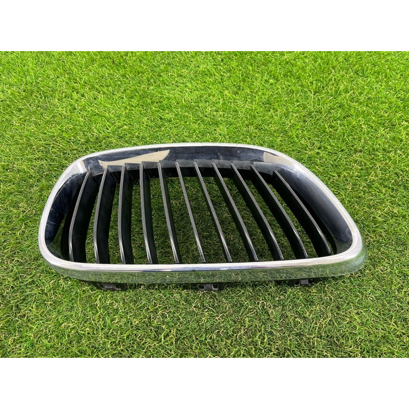 Решетка радиатора (наружные элементы кузова) BMW 2-series F22 2015 2.0 51137295522