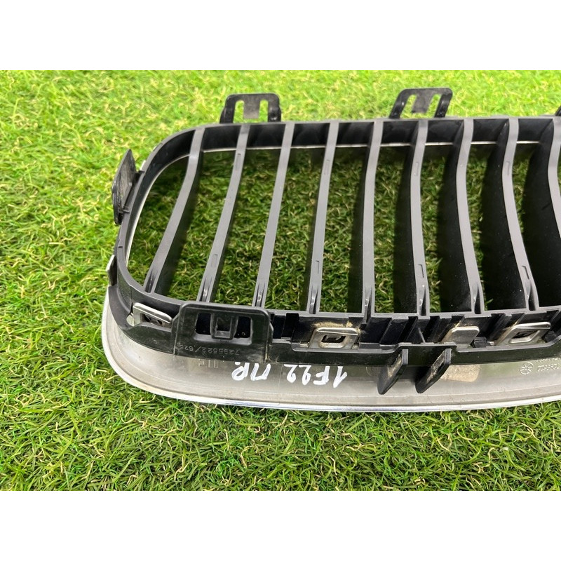 Решетка радиатора (наружные элементы кузова) BMW 2-series F22 2015 2.0 51137295522