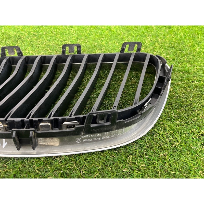 Решетка радиатора (наружные элементы кузова) BMW 2-series F22 2015 2.0 51137295522