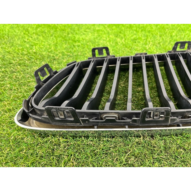 Решетка радиатора (наружные элементы кузова) BMW 2-series F22 2015 2.0 51137295522