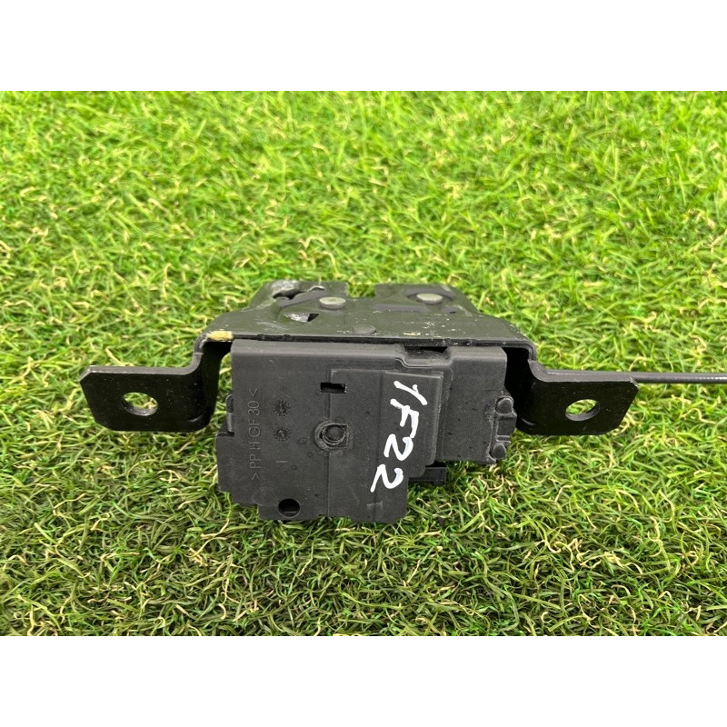 Замок багажника (кузов и элементы) BMW 2-series F22 2015 2.0 51247304559