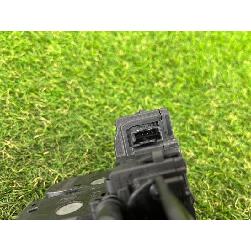 Замок багажника (кузов и элементы) BMW 2-series F22 2015 2.0 51247304559