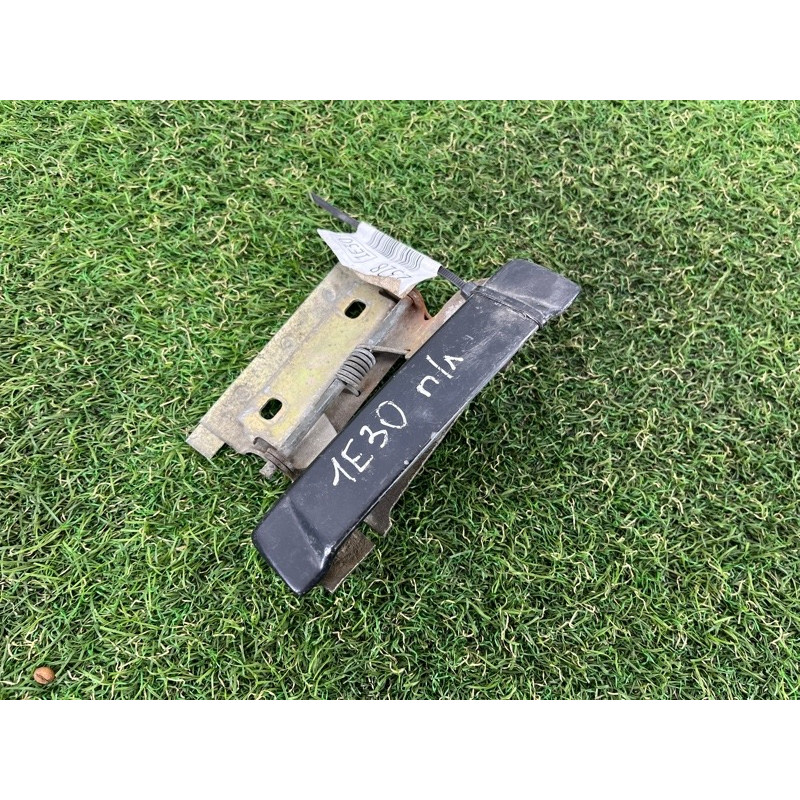 Ручка двери внешняя (кузов и элементы) BMW 3-series E30 M21d24 51211906891