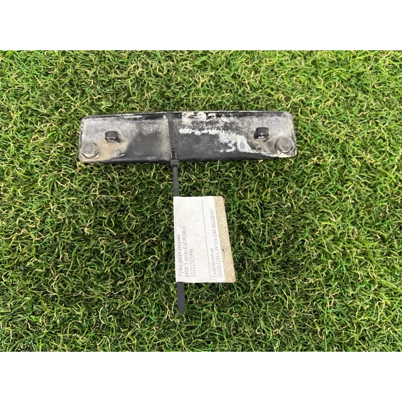 Ручка двери внешняя (кузов и элементы) BMW 3-series E30 51211923996