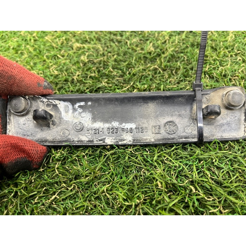 Ручка двери внешняя (кузов и элементы) BMW 3-series E30 51211923996