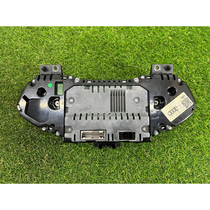 Панель приборов (салон) AUDI A4 B9 2017 2.0 8W5920870B