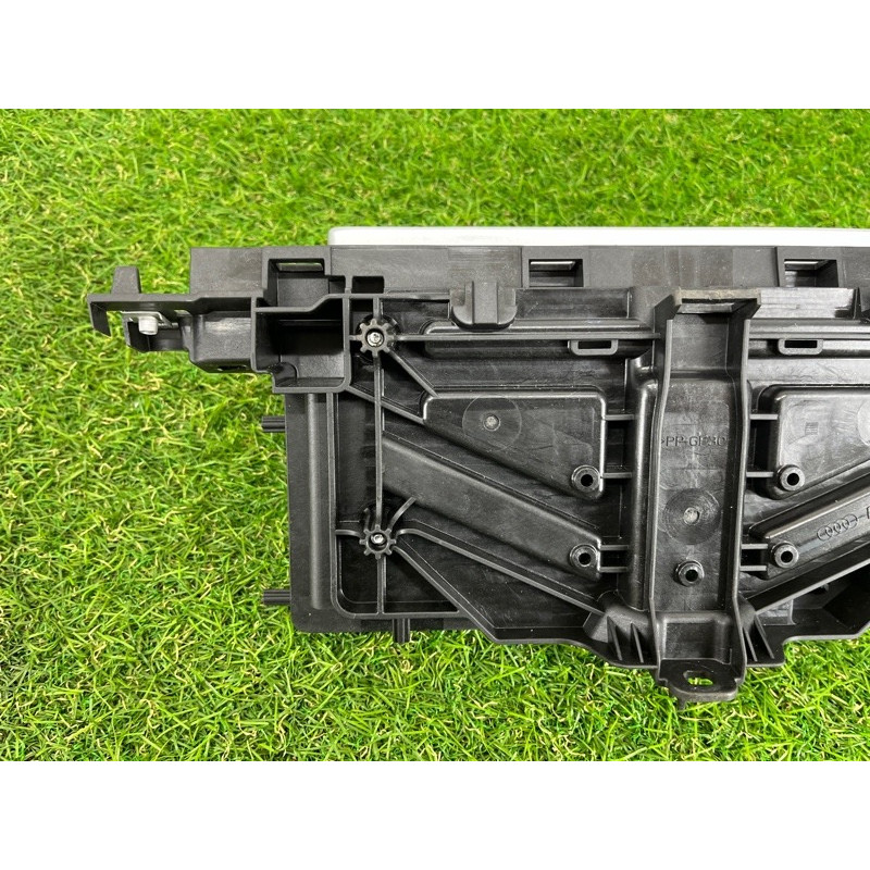 Монитор (электрика) AUDI A4 B9 2017 2.0 8W1919605