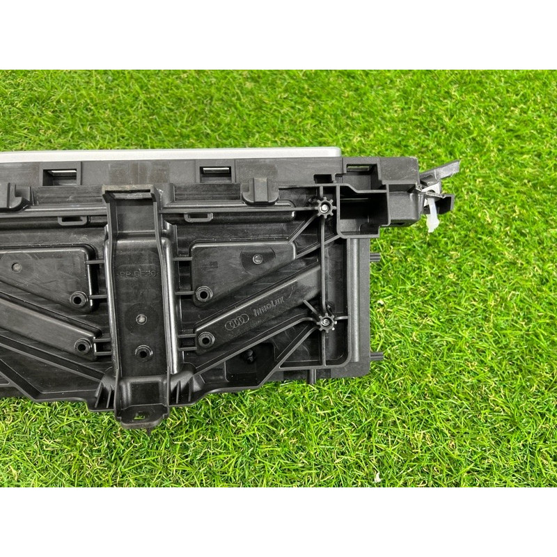 Монитор (электрика) AUDI A4 B9 2017 2.0 8W1919605