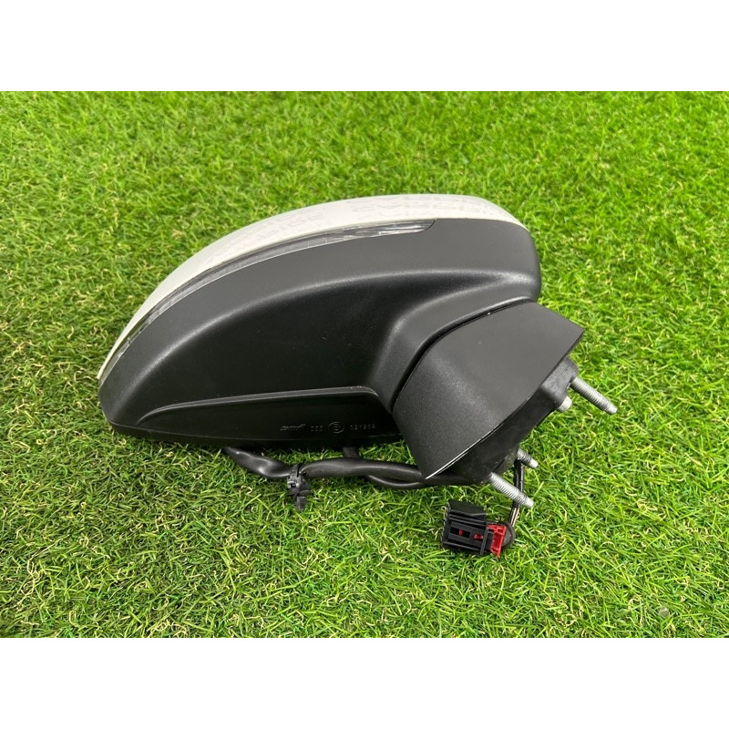 Зеркало (стекла и зеркала) AUDI A3 8V 2018 2.0 CZRA 8V5857410AC9B9