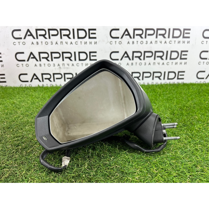 Зеркало (стекла и зеркала) AUDI A3 8V 2018 2.0 CZRA 8V5857409AA9B9