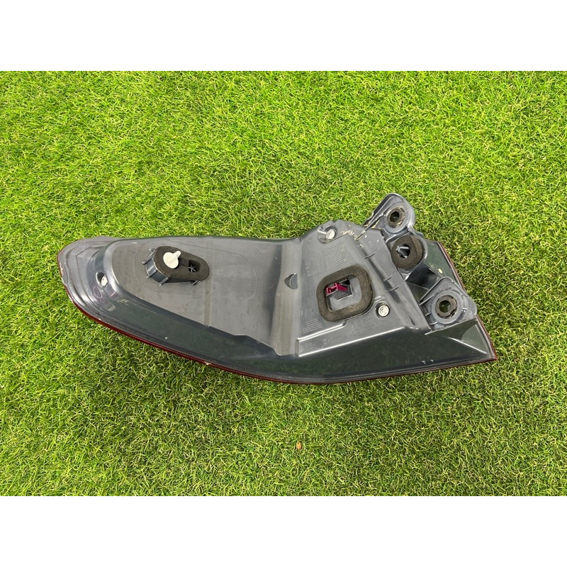 Задній ліхтар (оптика - оптика) BMW 5-series G30 2017 2.0 B46B20 63217376470