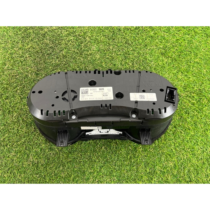 Панель приборов (салон) AUDI A3 8V 2015 1.8 8V0920960B