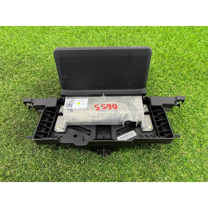 Монитор (электрика) AUDI A4 B9 2017 2.0 8W1919604