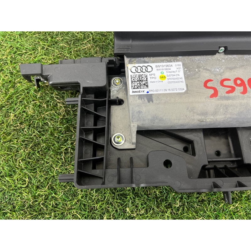 Монитор (электрика) AUDI A4 B9 2017 2.0 8W1919604