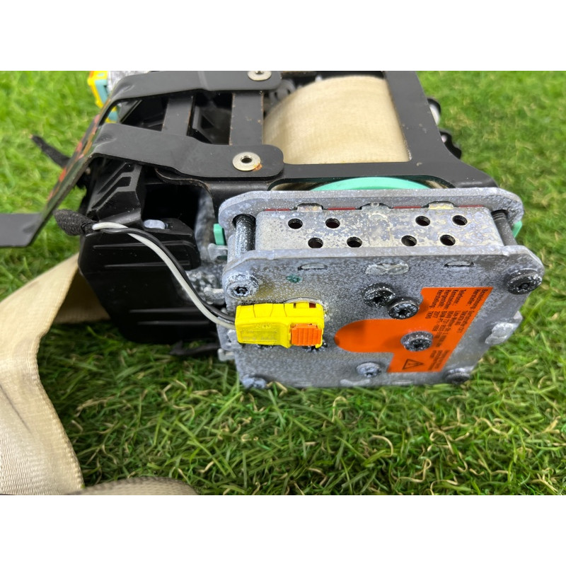 Ремінь безпеки (airbag/безопасность) Volkswagen Touareg FL 2015 3.6 7P0857706FUHQ