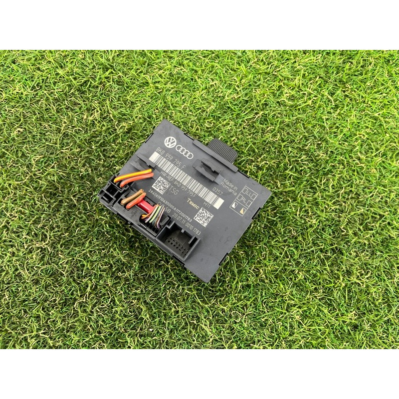 Блок управления дверьми (электрика / блок управления) AUDI Q5 8R 2012 3.2 CALB 8K0959795F