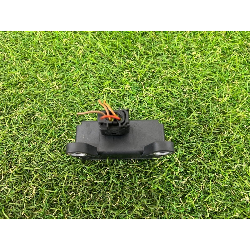 Датчик поперечного ускорения (ESP) (электрика / датчики) Volkswagen Touareg FL 2015 3.6 7P0907652C