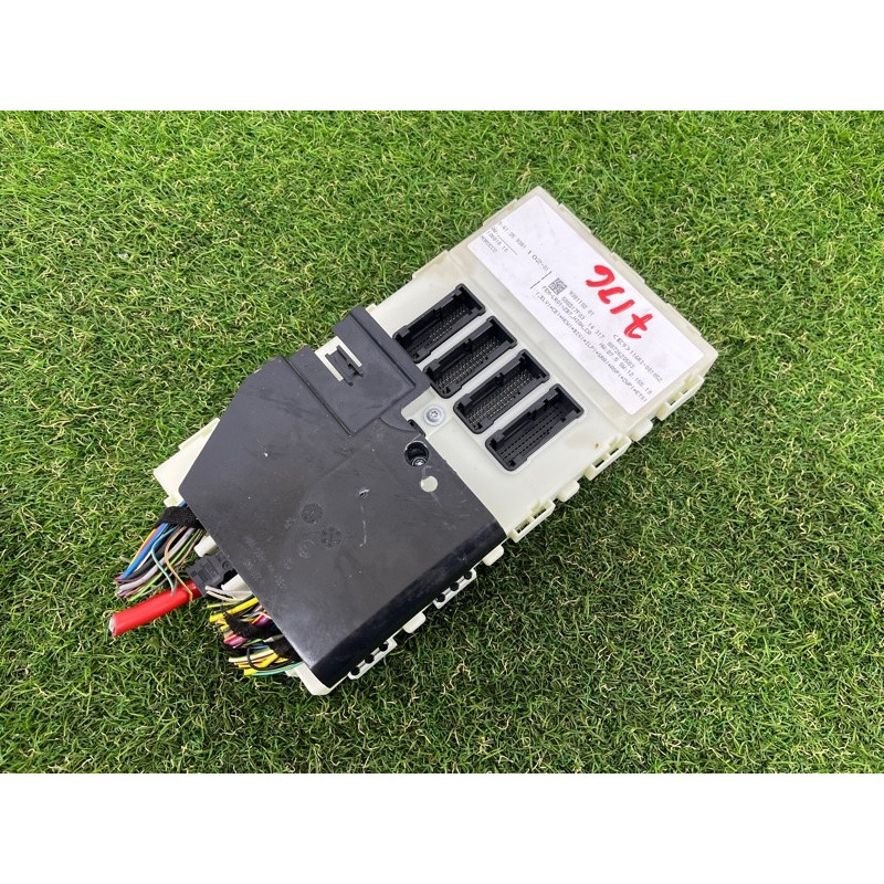 Блок FEM (электрика / блок управления) BMW 2-series F22 2015 2.0 61359381102