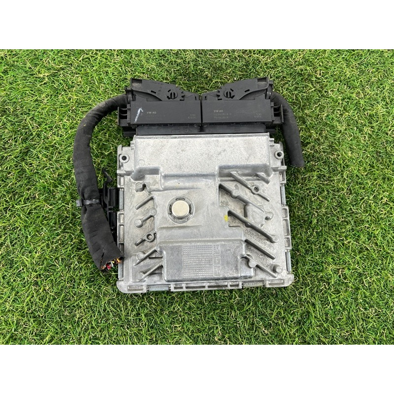 Блок управления двигателем (электрика / блок управления) Volkswagen Passat B7 2016 1.8 06K907425C