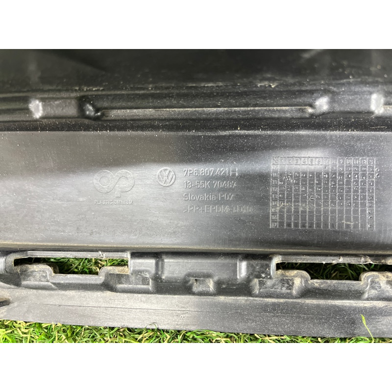 Бампер (наружные элементы кузова) Volkswagen Touareg NF 2011 3.6 7P6807421BGRU