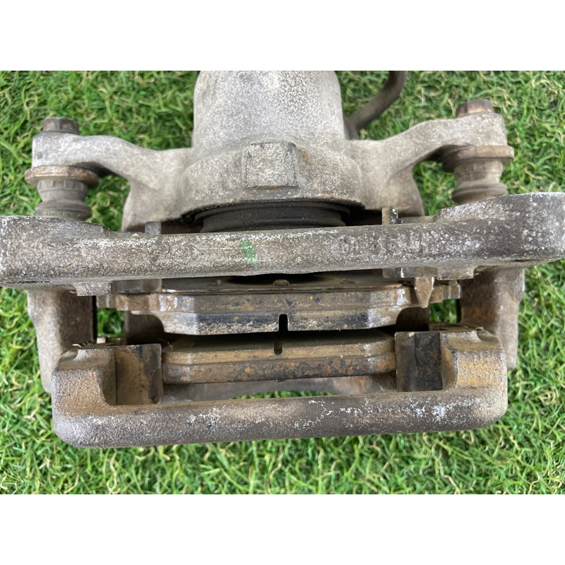 Суппорт тормозной (тормозная система) Dodge Journey SXT 2013 3.6 68159524AA