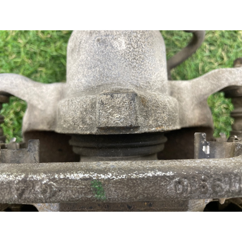 Суппорт тормозной (тормозная система) Dodge Journey SXT 2013 3.6 68159524AA