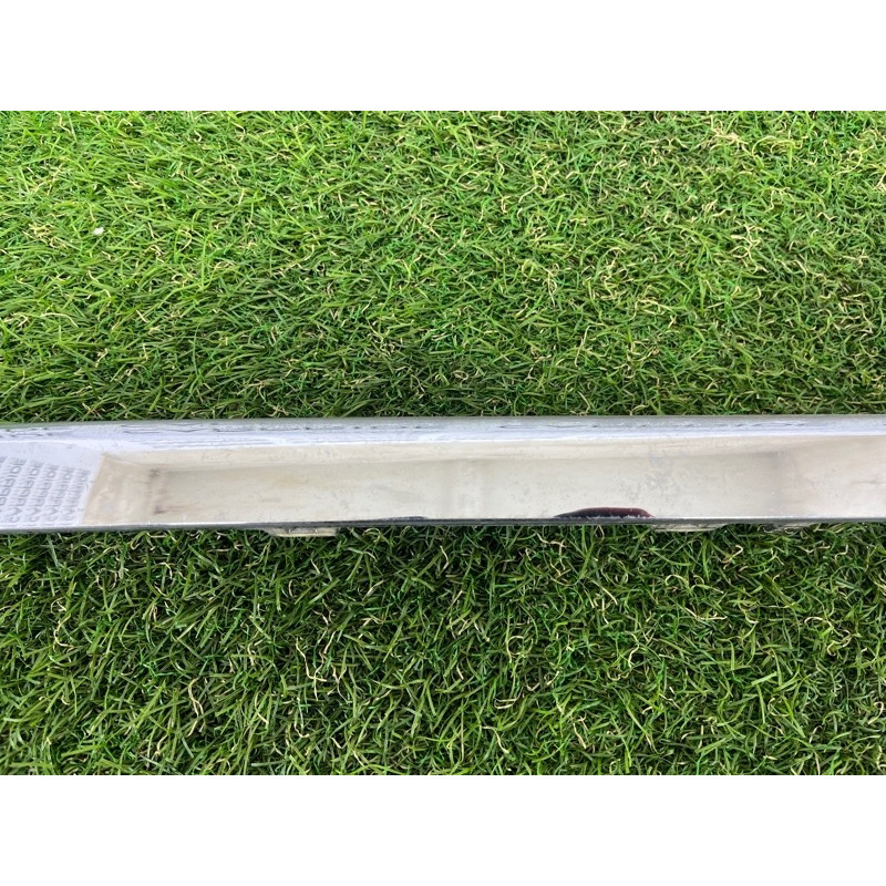 Молдинг бампера (кузов и элементы) Volkswagen Touareg FL 2015 3.6 7P6853835