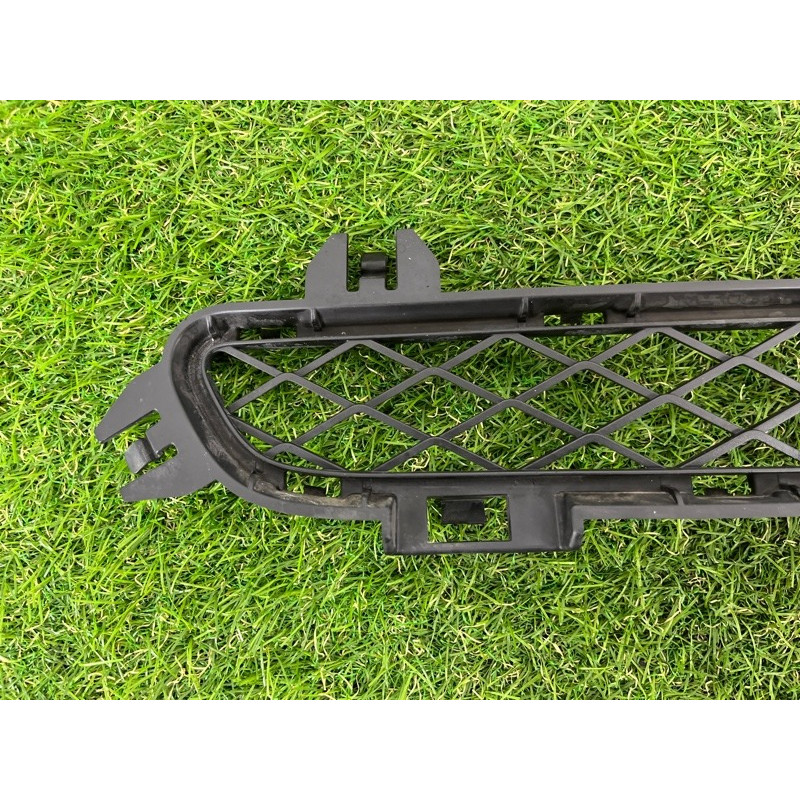 Решетка бампера (кузов и элементы) BMW X3 F25 2012 3.0 51117210466