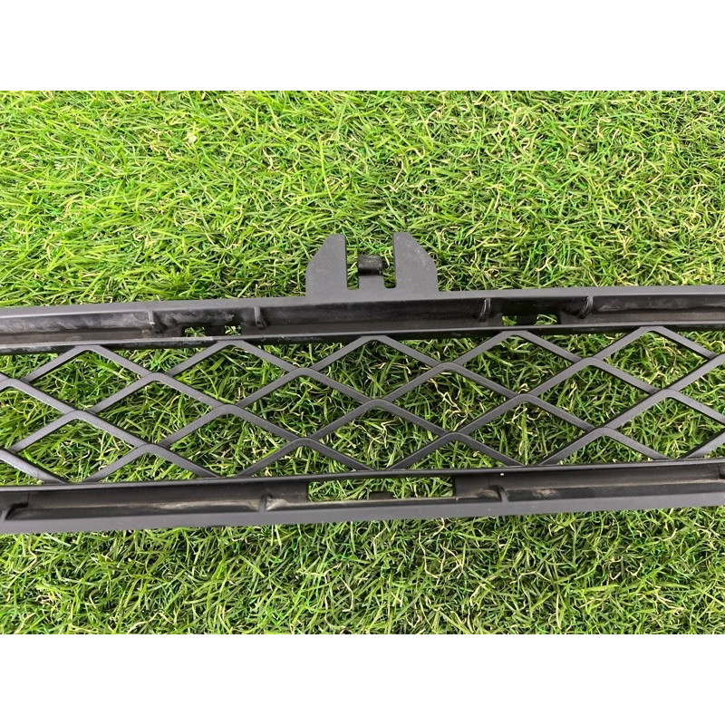 Решетка бампера (кузов и элементы) BMW X3 F25 2012 3.0 51117210466