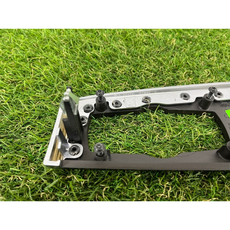 Декоративная накладка торпедо (салон) BMW 5-series F10 2011 3.0 51459192941