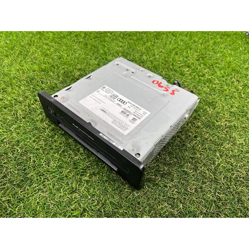 Блок управления мультимедиа (электрика / блок управления) AUDI A4 B9 2017 2.0 8W0035654E