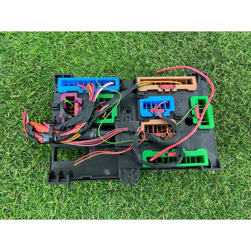 Блок запобіжників (електрика) BMW 5-series G30 2017 2.0 B46B20 61149393144