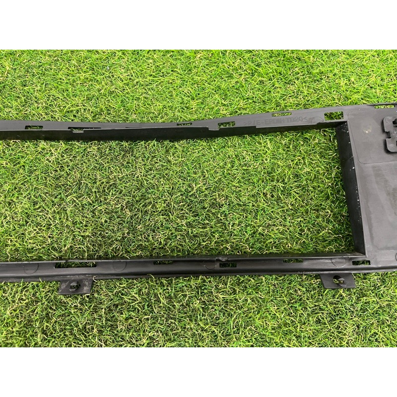 Решетка бампера (кузов и элементы) BMW X5 E70 2008 3.0 N52N 51117171345