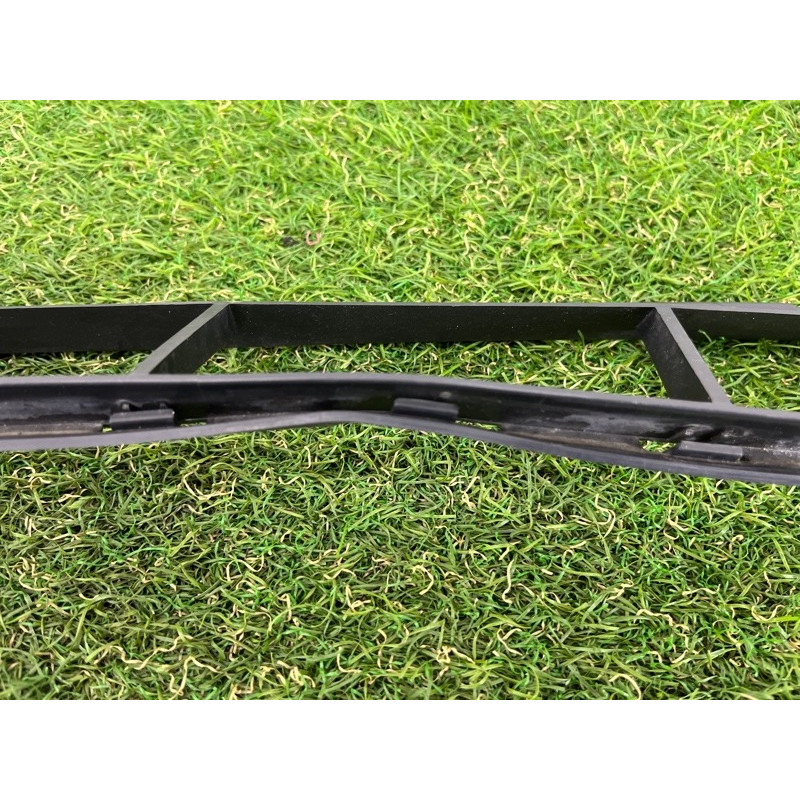 Решітка бампера (кузов і елементи) Volkswagen Touareg NF 2011 3.6 7P68536739B9