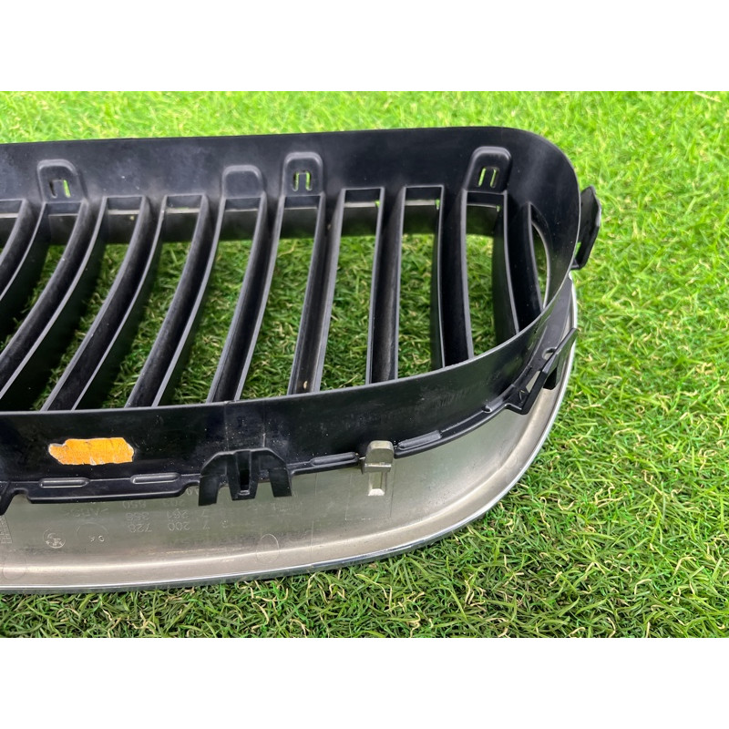 Решетка радиатора (наружные элементы кузова) BMW 5-series F10 2011 3.0 51137203650