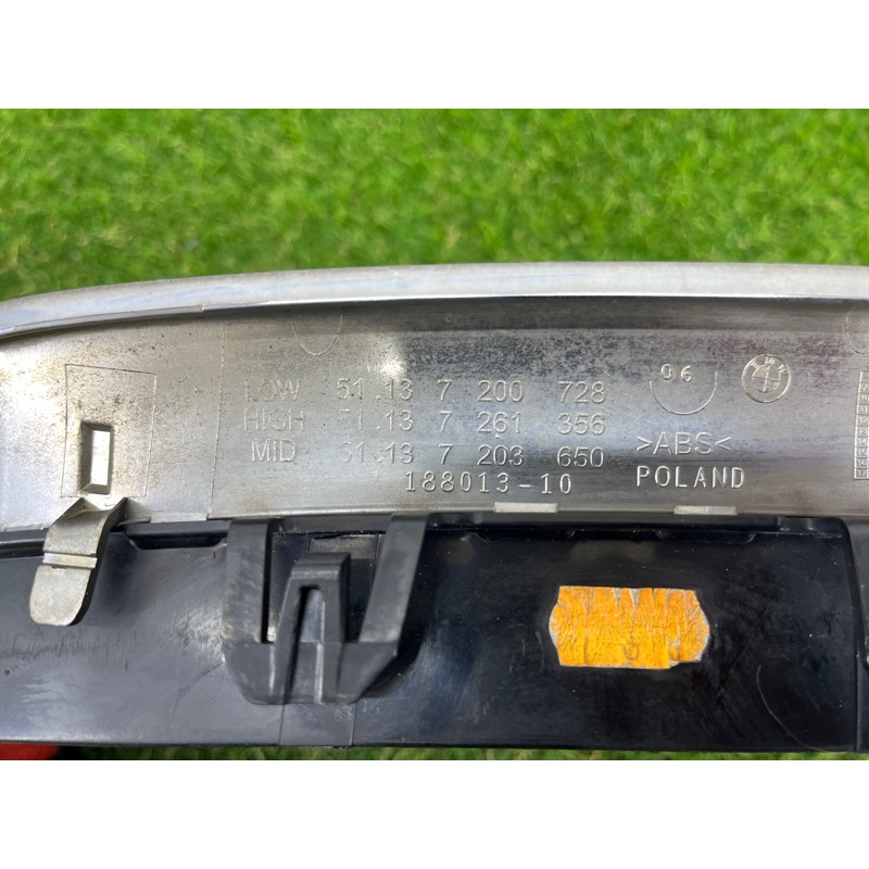 Решетка радиатора (наружные элементы кузова) BMW 5-series F10 2011 3.0 51137203650