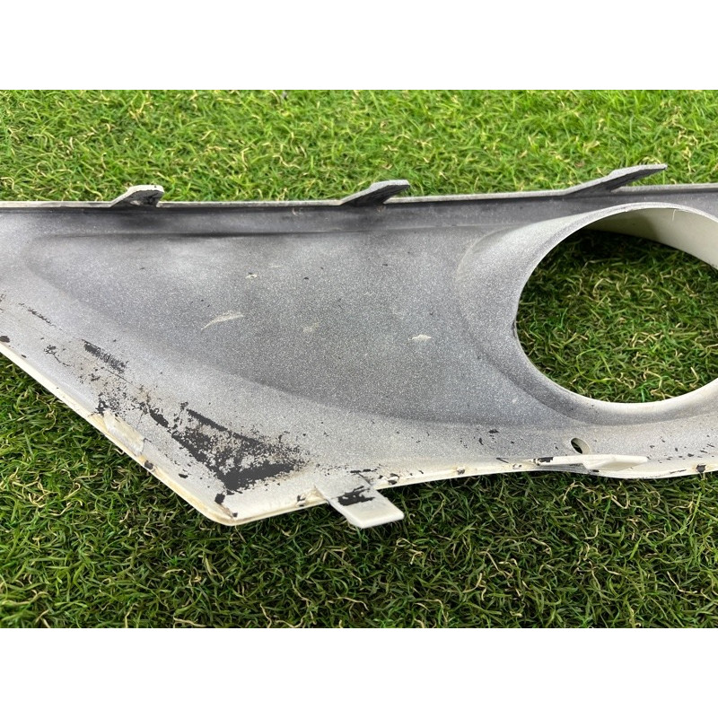 Накладка противотуманной фары (кузов и элементы) Volkswagen Touareg NF 2011 3.6 7P6807490BGRU