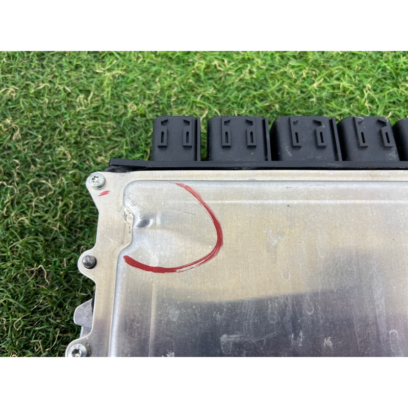 Блок управління двигуном (електрика / блок управління) BMW 5-series G30 2017 2.0 B46B20 12148686190